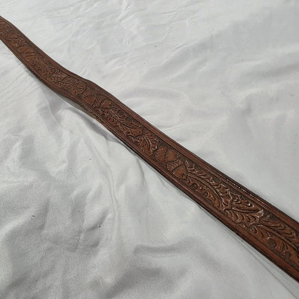 Vintage Mens Tooled Leather Belt 37‎ Inches Brown Leaves Acorns Outdoor Western